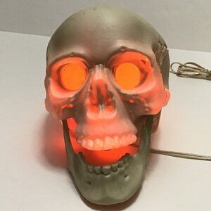 Vintage Light Up Halloween Blow Mold Skeleton Skull Head Scary 8"x 7"x 6" Scare